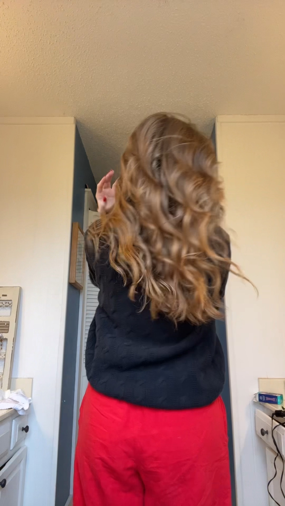 New favorite way to curl my hair 

#LTKHoliday #LTKBeauty