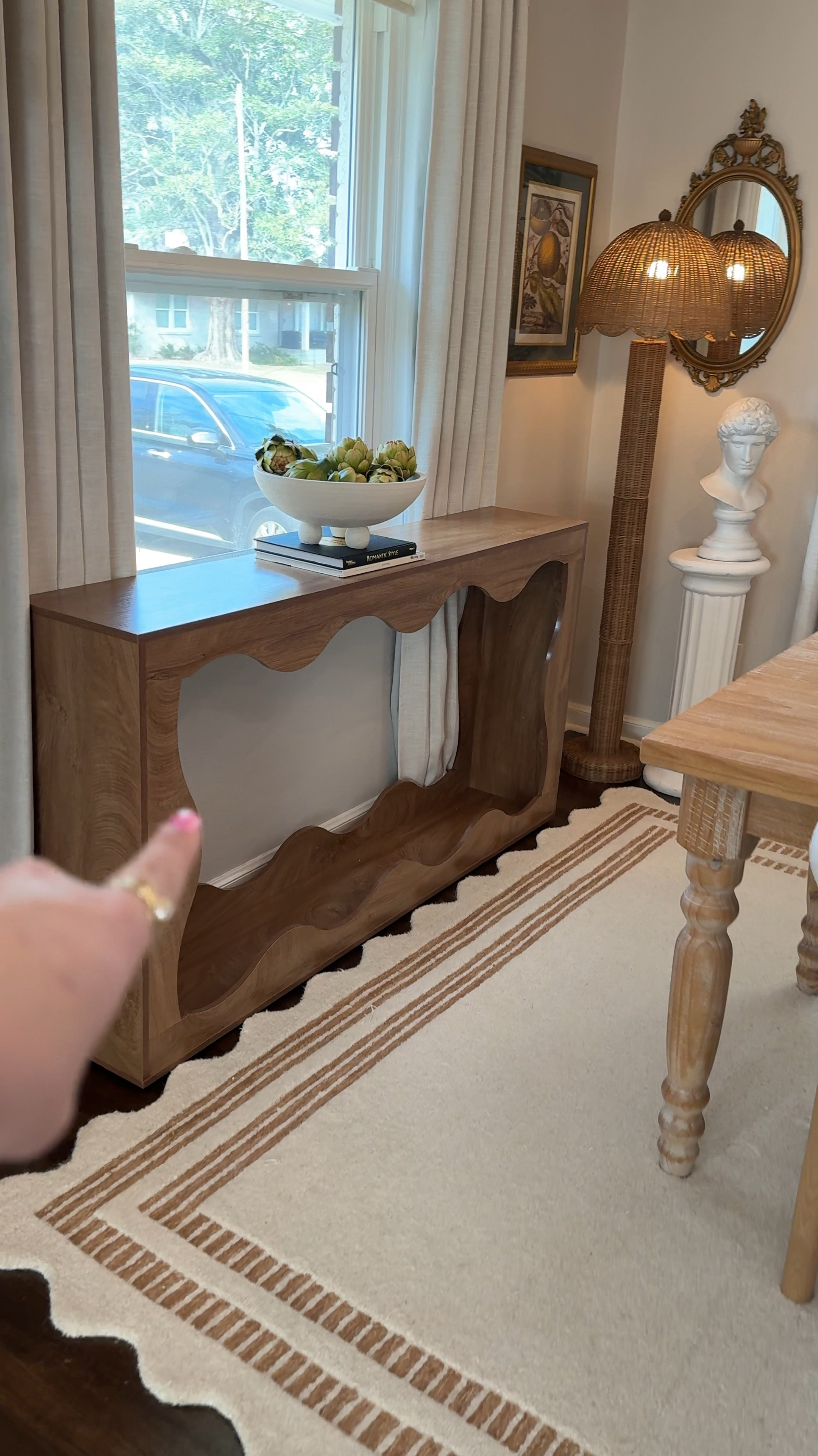 Amazon scallop table back in stock!

#LTKHome #LTKStyleTip #LTKSaleAlert