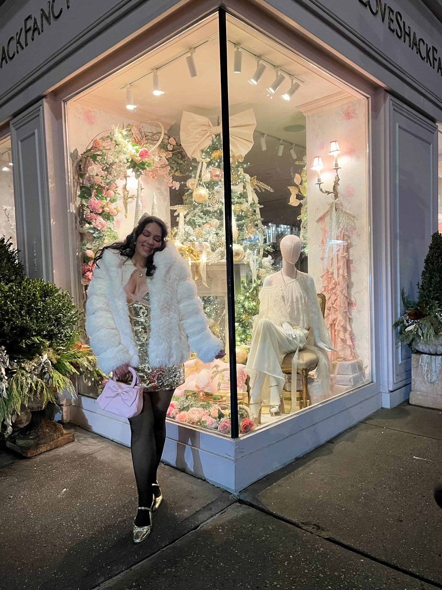 Birthday outfit details 💖

I just had to stop by my favorite store on Madison Ave @loveshackfancy 💖🎄🎀🎂🩰

#LTKPetite #LTKOver40 #LTKValentine