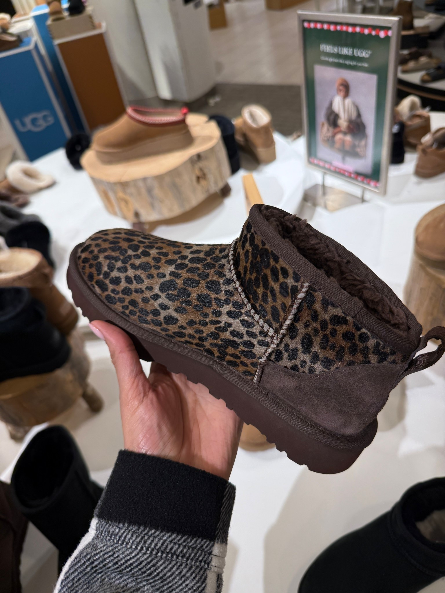 It’s just something about the Ugg boots in this calf hair animal print finish 😩😍 cute last minute gift! (For someone or yourself 🥲)

Nordstrom, calf hair, leopard print, Ugg Caspian, casual boots, ankle boots, comfy,  last minute gifts, Christmas

#LTKHoliday