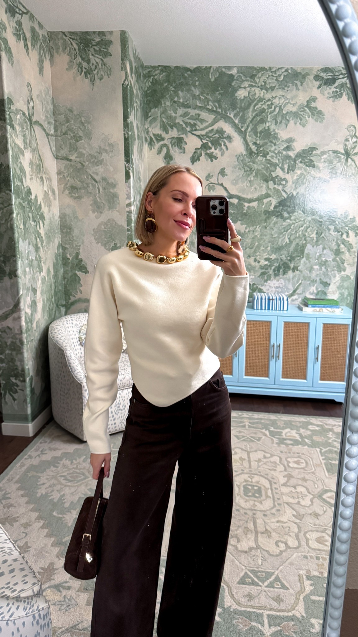 Today’s OOTD. this embellished sweater is so perfect to add a touch of glam to a casual look  

#LTKOver40 #LTKWorkwear #LTKFindsUnder100