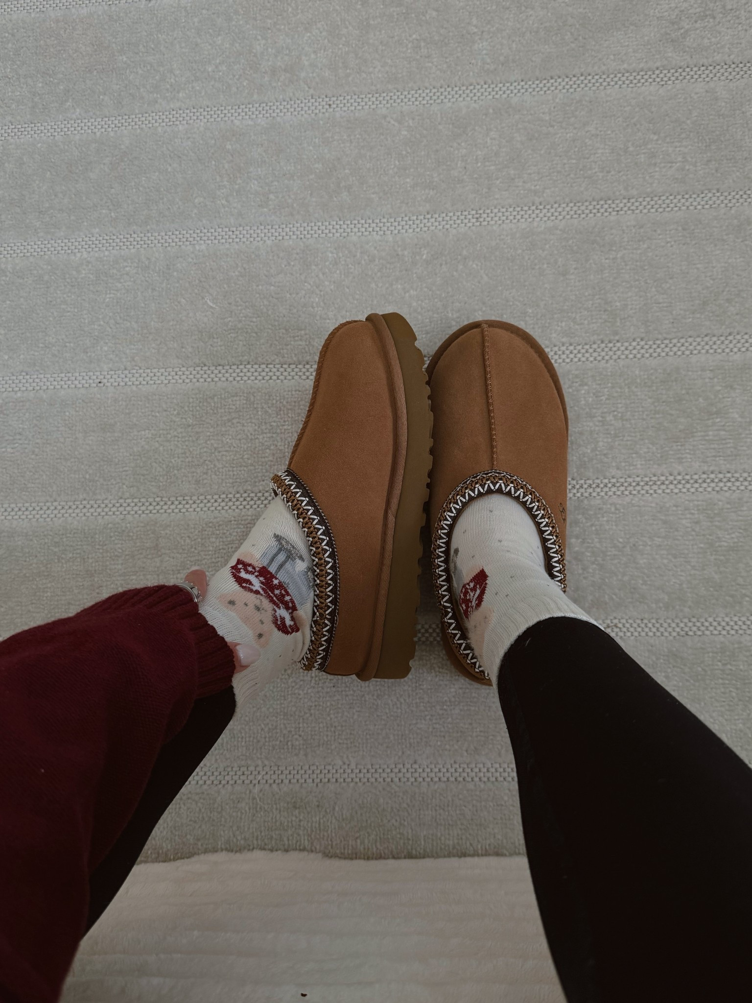 Cozy slippers & socks🧦🧸✨