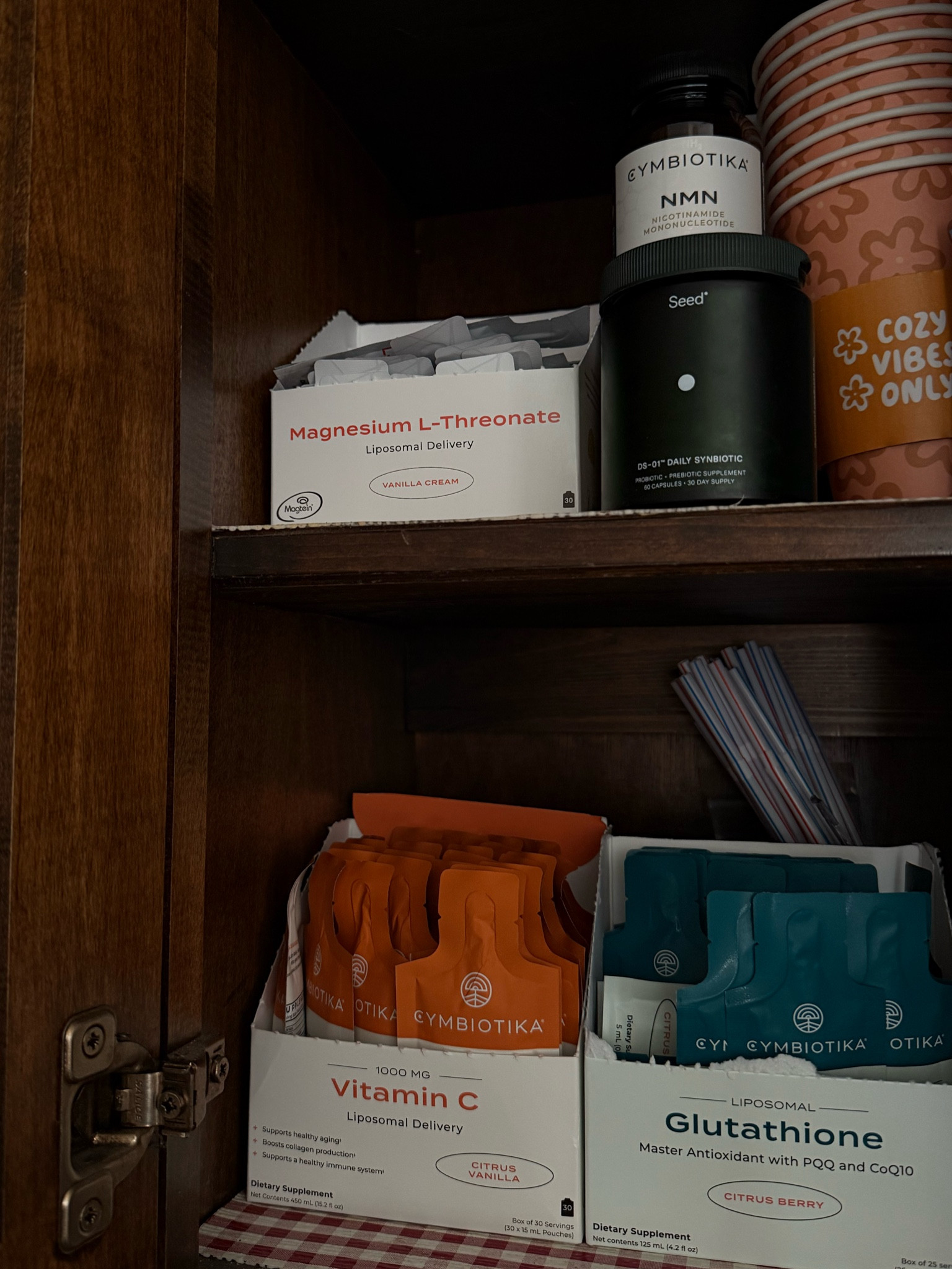 the daily morning vitamins for full body & skin health ✨

Liposomal Glutathione:
* Contains powerful antioxidant properties that combat premature aging
* Enhances energy metabolism
* Promotes gut health

Magnesium L-Threonate:
* Boost brain power
* Balance mood and calm central nervous system
* Improve memory

Liposomal Vitamin C:
* Support healthy aging
* Boost collagen production
* Support a healthy immune system

Seed Synbiotic:
* Digestive health 
* Gut barrier integrity
* Gut immune function
* Heart health
* Skin health

Creatine+ :
*Boost athletic performance, strength, and recovery time
*Support brain health and cognition
*Promote youthful skin

#LTKBeauty