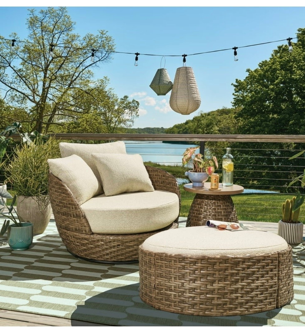 Patio furniture, patio decor, outdoor furniture 

#LTKHome #LTKSeasonal #LTKdayinmylife