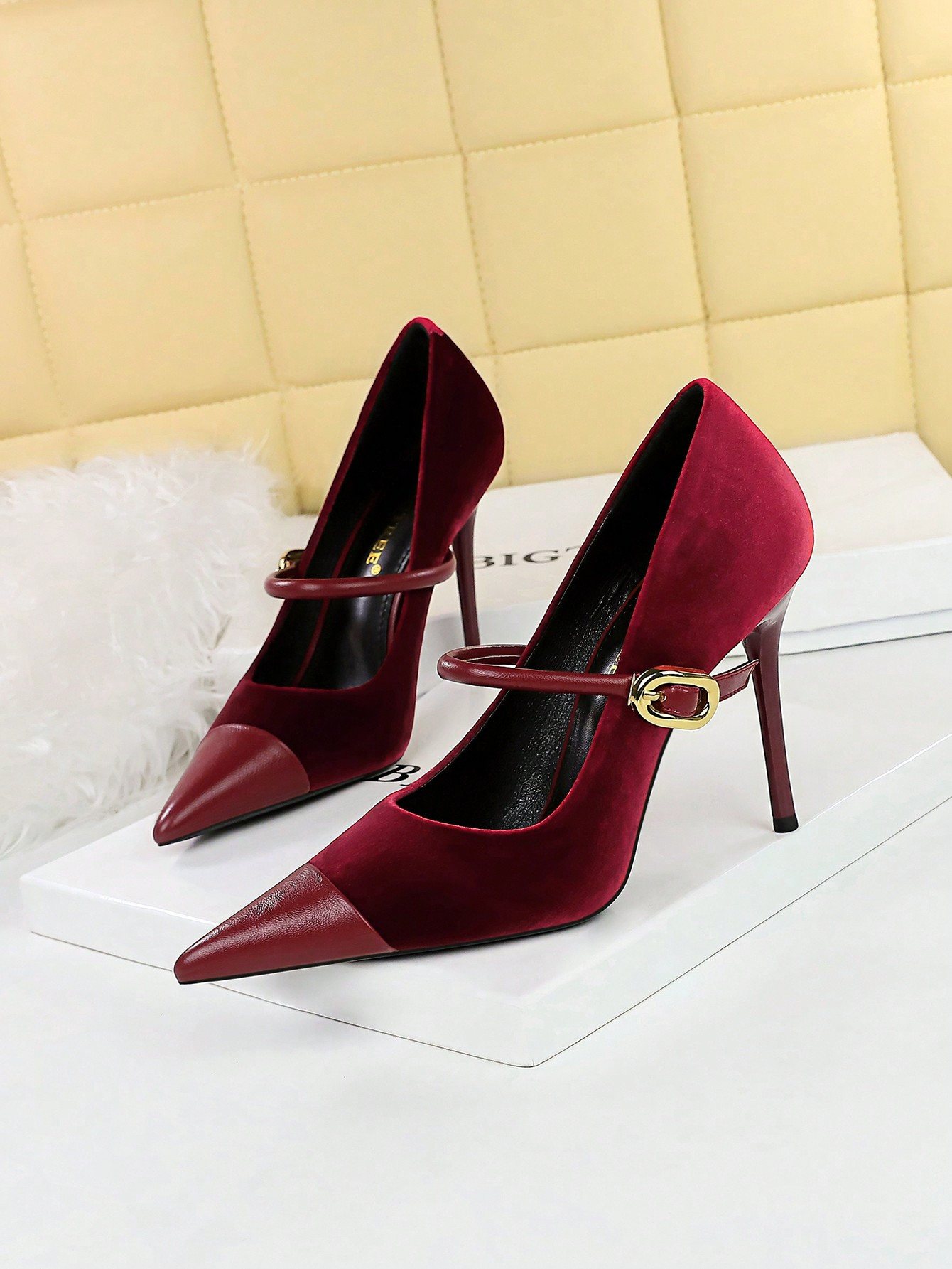 Tacchi Alti Da Festa Tacchi Sottili Bocca Poco Profonda Scarpe Da Donna A Punta InE Fibbia Metall... | SHEIN