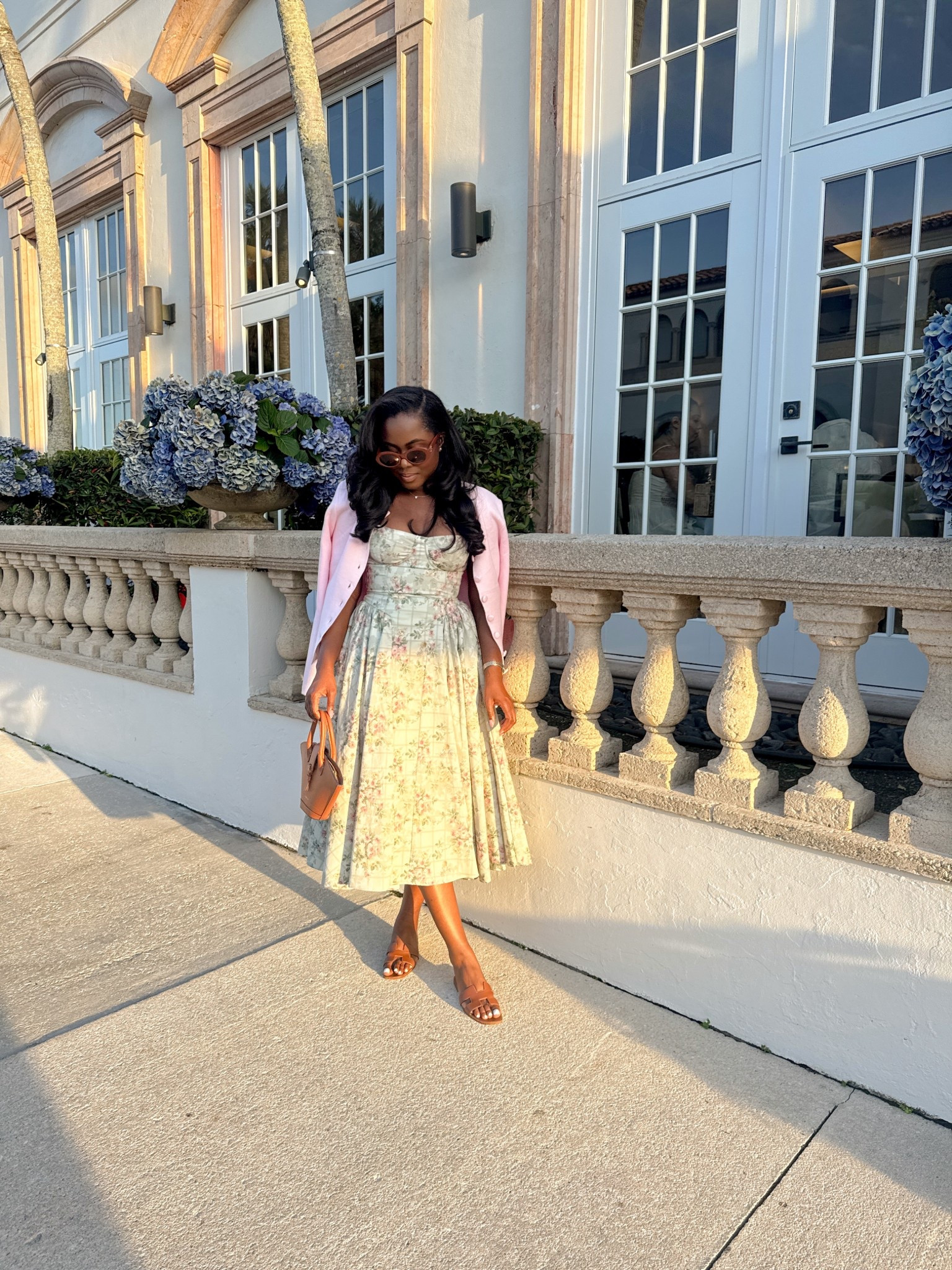 What I wore for my day trip in Palm Beach 😍🌴 sadly this dress is sold out but I linked similar dresses on @Nordstrom! #classicstyle 



#LTKootd