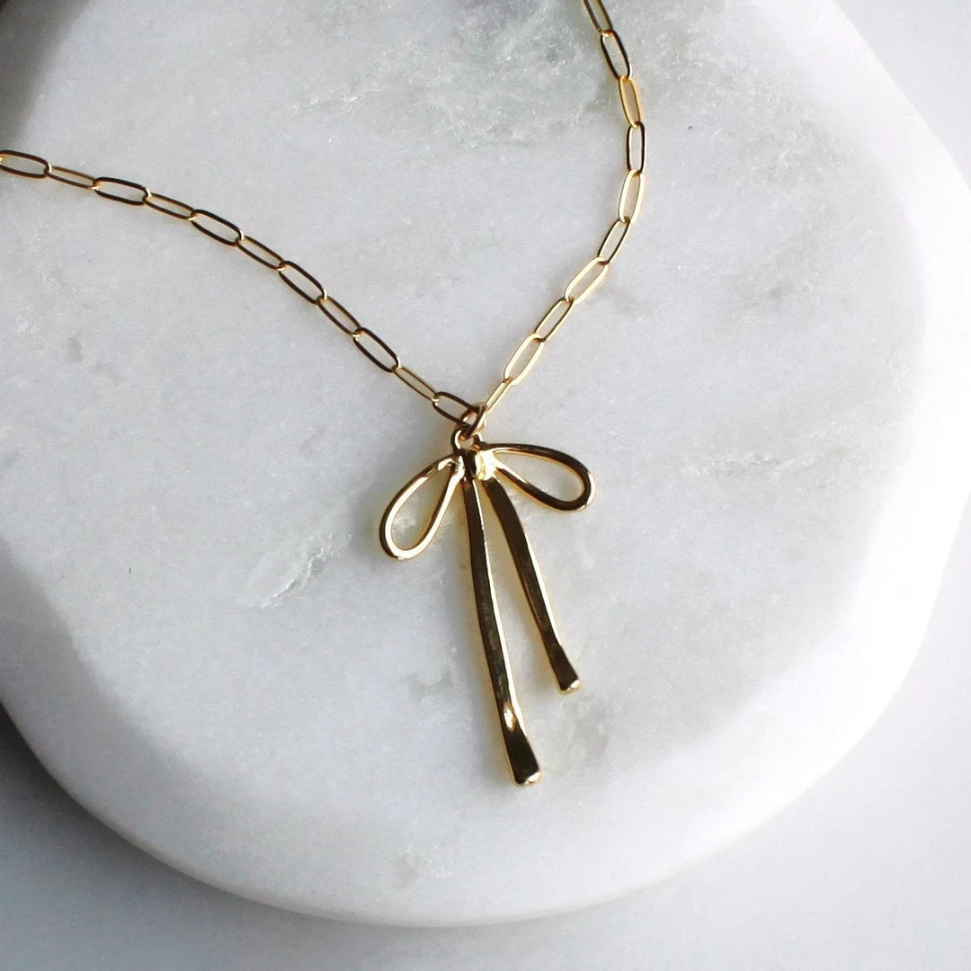 Gold Bow Necklace, Pendant Necklace Gold, Gold Necklace, Necklace, Minimalist Jewelry, Necklaces ... | Etsy (US)