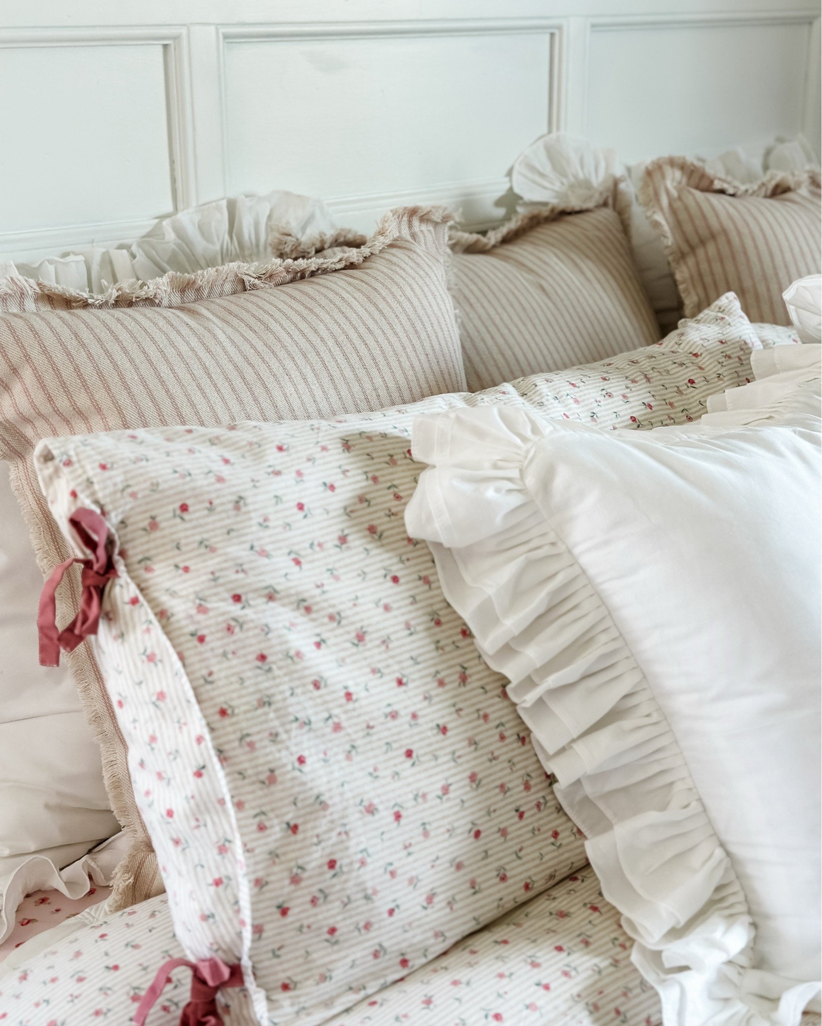 Hey girlies! Who’s in their pretty girl era? Not a surprise I think I always have been. I girl who always loved ruffles and feminine colors! 

I added these vintage mirrors over my bed I painted gold and the pretty art print I’ve had forever in my garage stash. After I lightened the frame with some white chalk paint. 

Sharing some of my recent favorites purchases from Amazon. All these pillow covers are link in my Amazon shop located in my bio under shop! 
So affordable too! 
Comment anytime for the “link”

#pink #pinkpinkpink #shabbychic #pinkaesthetic #amazonfinds #ruffles #prettygirlchallenge #feminine #girlythings #bedding #bedroomdecor #vintagedecor

#LTKFindsUnder50 #LTKFindsUnder100 #LTKHome