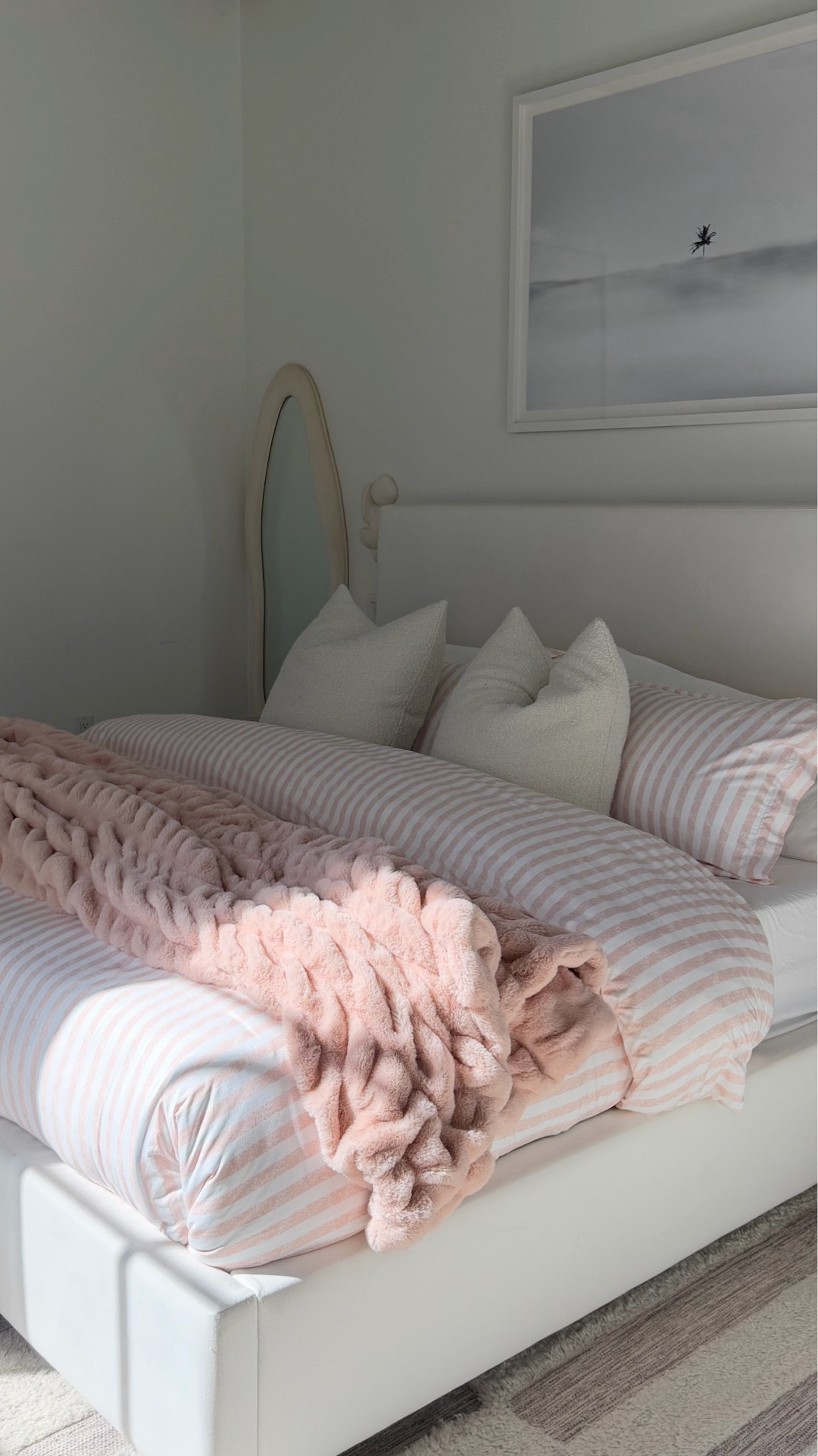 pink for february! 💓✨👱🏻‍♀️

#LTKValentine #LTKmorningroutine #LTKHome