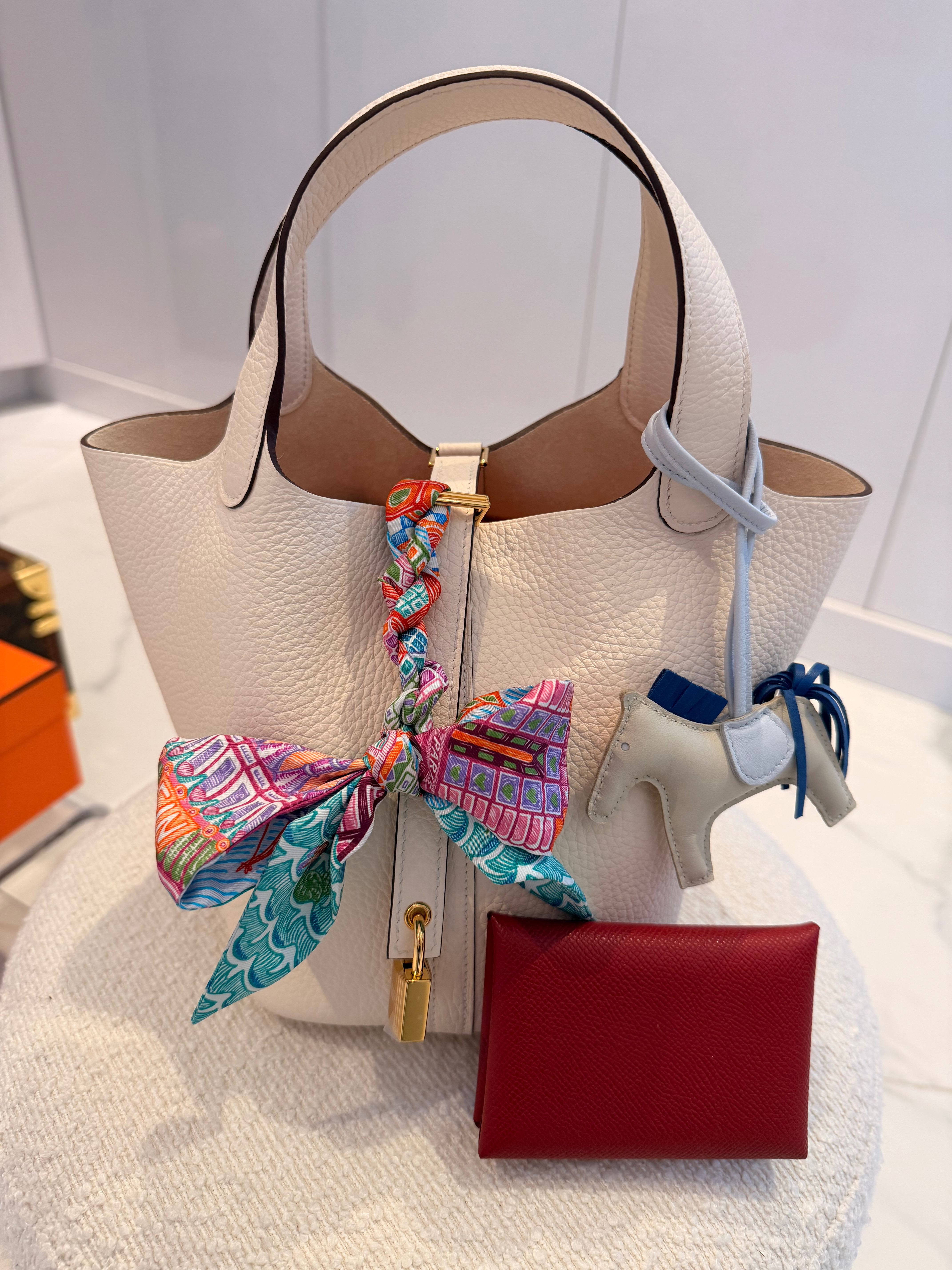I love my hermes Picotin, I have it in 3 colors and it’s one of my most used bags, super easy to transition from day to night. Hermes bucket bag, Hermes picotin 18, hermes bag, Summer bag, spring bag, fall bag.

Hermes Twilly, hermes rodeo charm.

 

 #LTKootd #LTKSeasonal