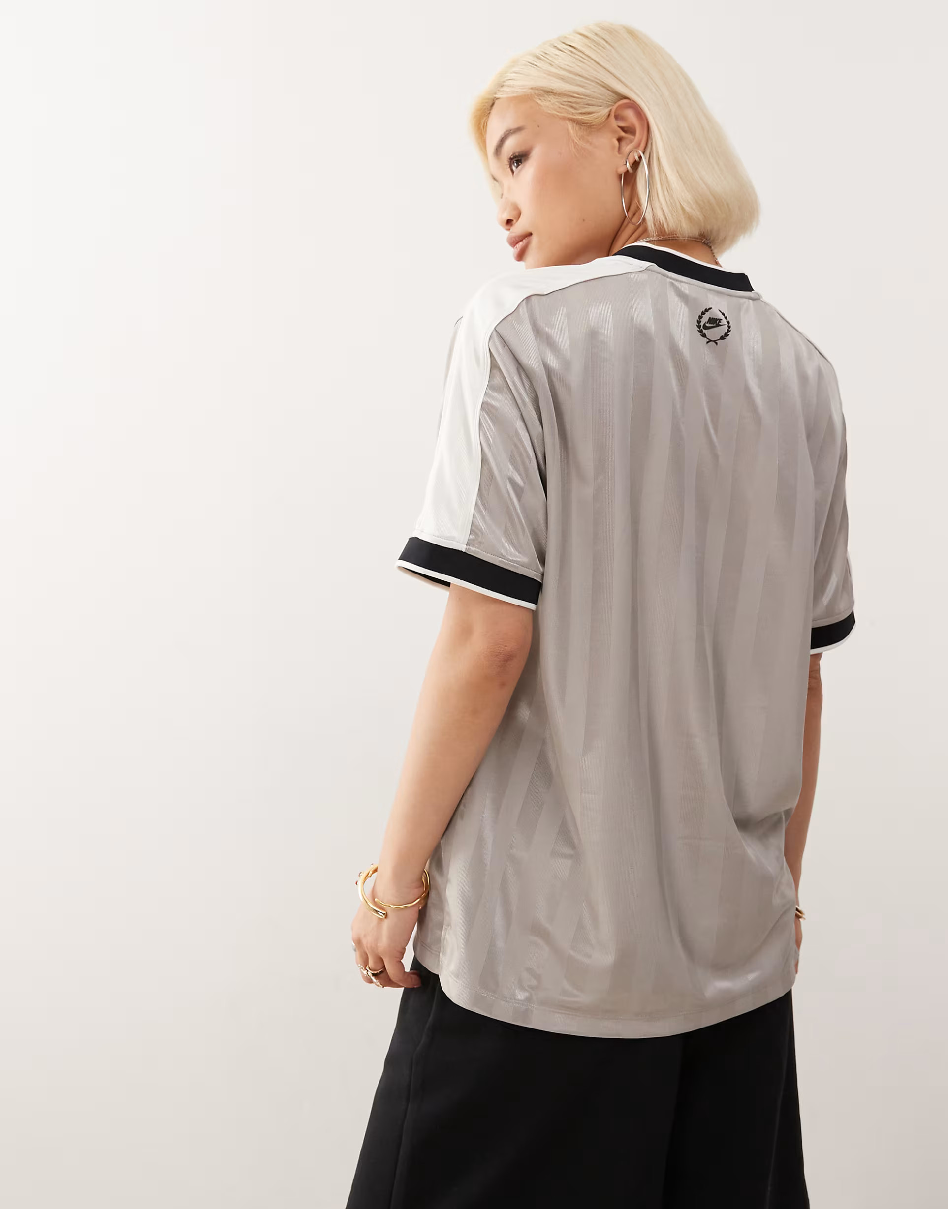 Nike Sport oversized graphic jersey in gray | ASOS | ASOS (Global)