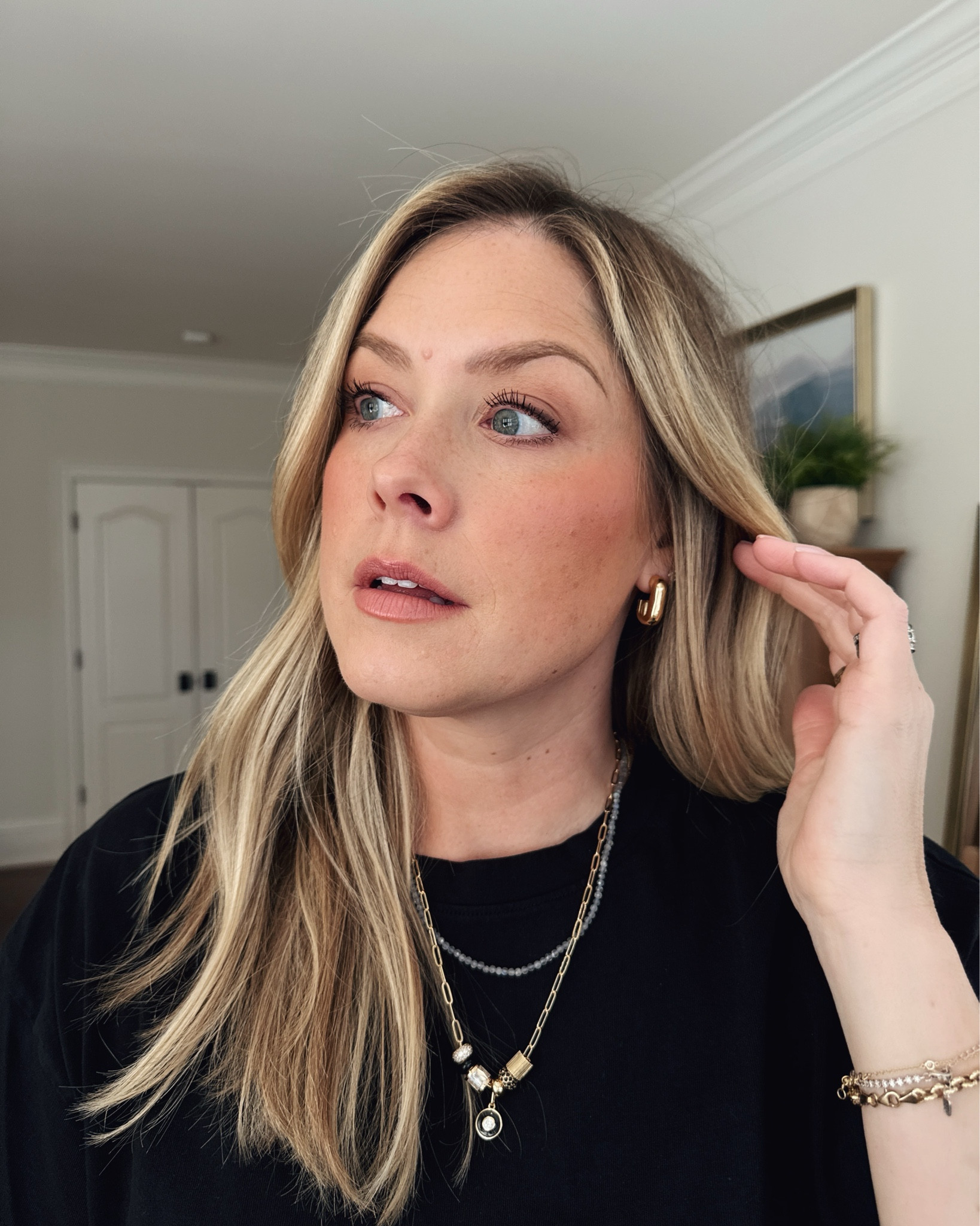 Go to makeup routine 