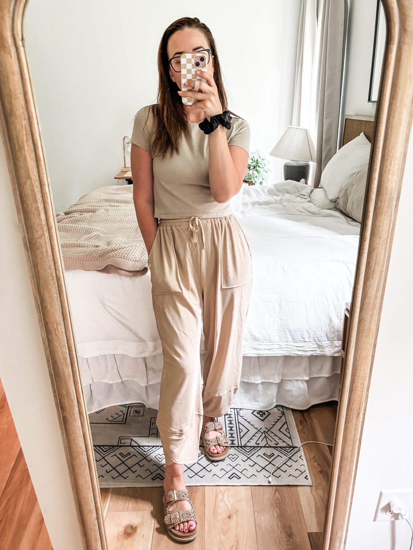 These SANTINY Wide Leg Pants are a whole vibe — lightweight, flowy, and soooo comfy! Perfect for travel days, lounging around, or looking effortlessly cute while running errands ☁️🙌

Immediate YES from me… already planning which color to grab next! 💃

#ad #AmazonFinds #TravelStyle #ComfyChic #WideLegPants #TryOnHaul #SummerStyle #TheDailyDealApproved #AmazonFashion #AmazonMustHaves #MomStyle

#LTKootd #LTKTravel #LTKmomlife