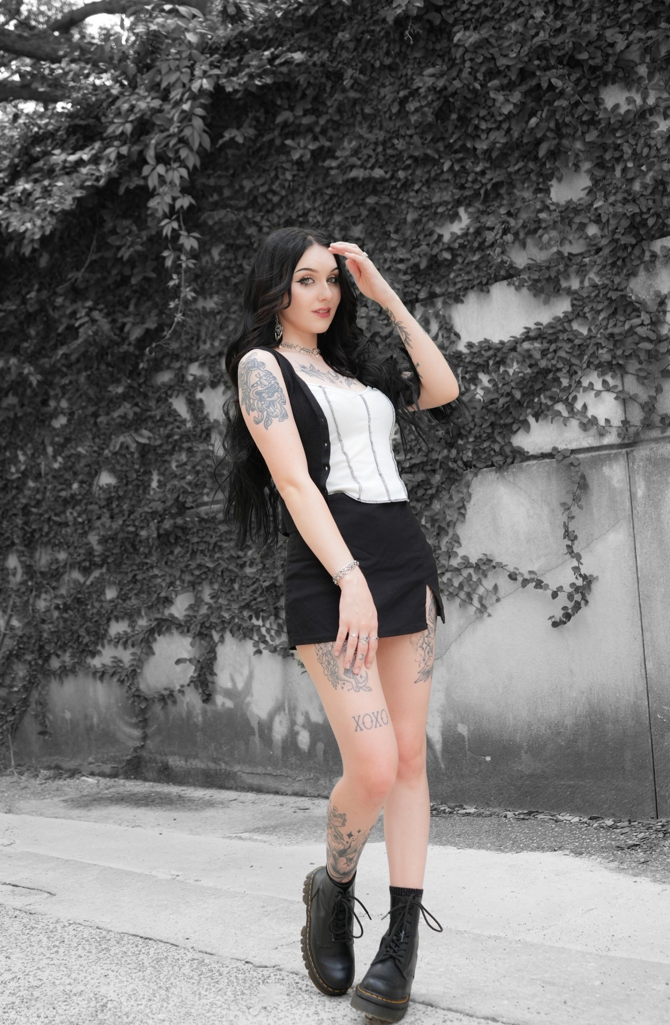 tank top is thrifted #alternativefashion #altgirl #goth #emo  

#LTKPetite
