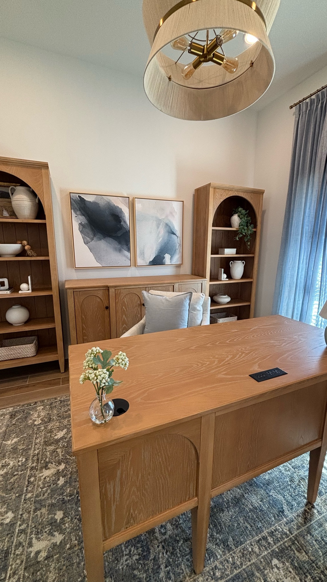 Home office glow-up ✨

We gave this space a fresh, elevated feel using budget-friendly finds — from the perfect office chair and statement light fixture to a cozy accent chair, chic end table, and full-length mirror to pull it all together. Functional, stylish, and totally doable 🙌

Shop everything on my LTK!

@wayfair #wayfair #ad #wayfairpartner

#LTKSaleAlert #LTKHome