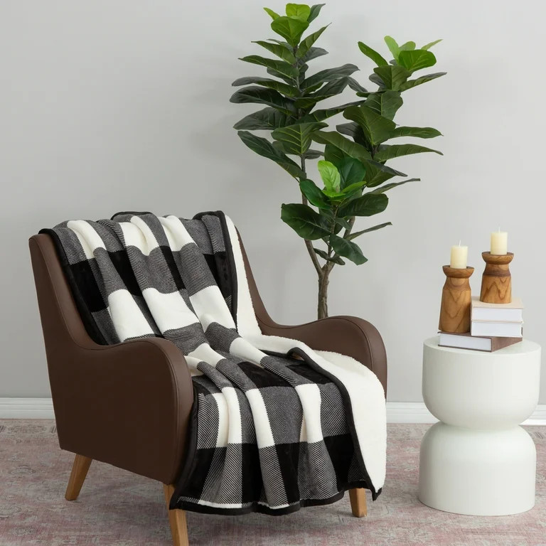 Better Homes & Gardens  Printed Reverse Faux  Shearling Adult Throw, 50” x 60”,  Black Buffal... | Walmart (US)