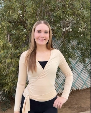 Soft, flattering, and perfect for movement 🤍 This SweatyRocks wrap Pilates/ballet top is giving studio chic. The wrap style makes it super adjustable and flattering, and it’s perfect for Pilates, yoga, dance class, or just a cute athleisure look. Lightweight, comfy, and so easy to layer over your favorite sports bra or leotard. 🩰✨

#LTKActive #LTKFitness #LTKStyle #PilatesOutfit #BalletCore #YogaOutfit #DanceWear #AthleisureStyle #StudioStyle #WrapTop #PilatesLook #YogaFashion #DanceClassFit #ActivewearStyle #SweatyRocks

#LTKootd #LTKActive #LTKfitnessgoals