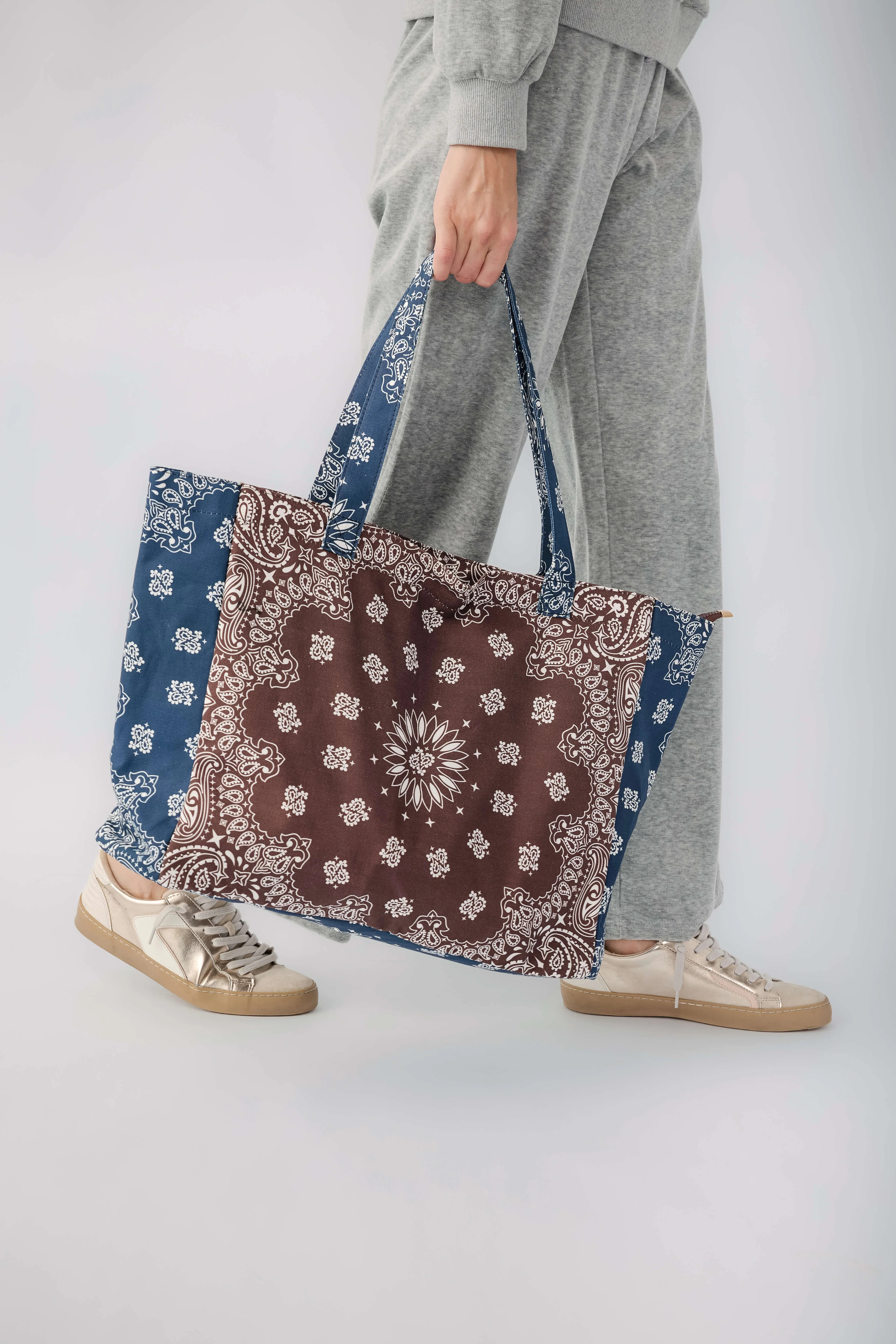 Haute Shore Bandana Print Tote | Social Threads