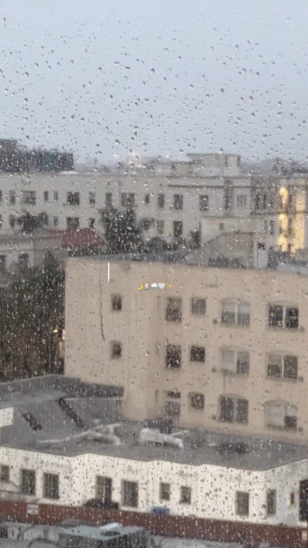 Rainy nights are for self care.
.
.
.
#nightroutine #selfcare #cozy #skincare #rainynight #shower #cleangirl #relax #fallnights

#LTKFindsUnder50 #LTKSeasonal #LTKBeauty