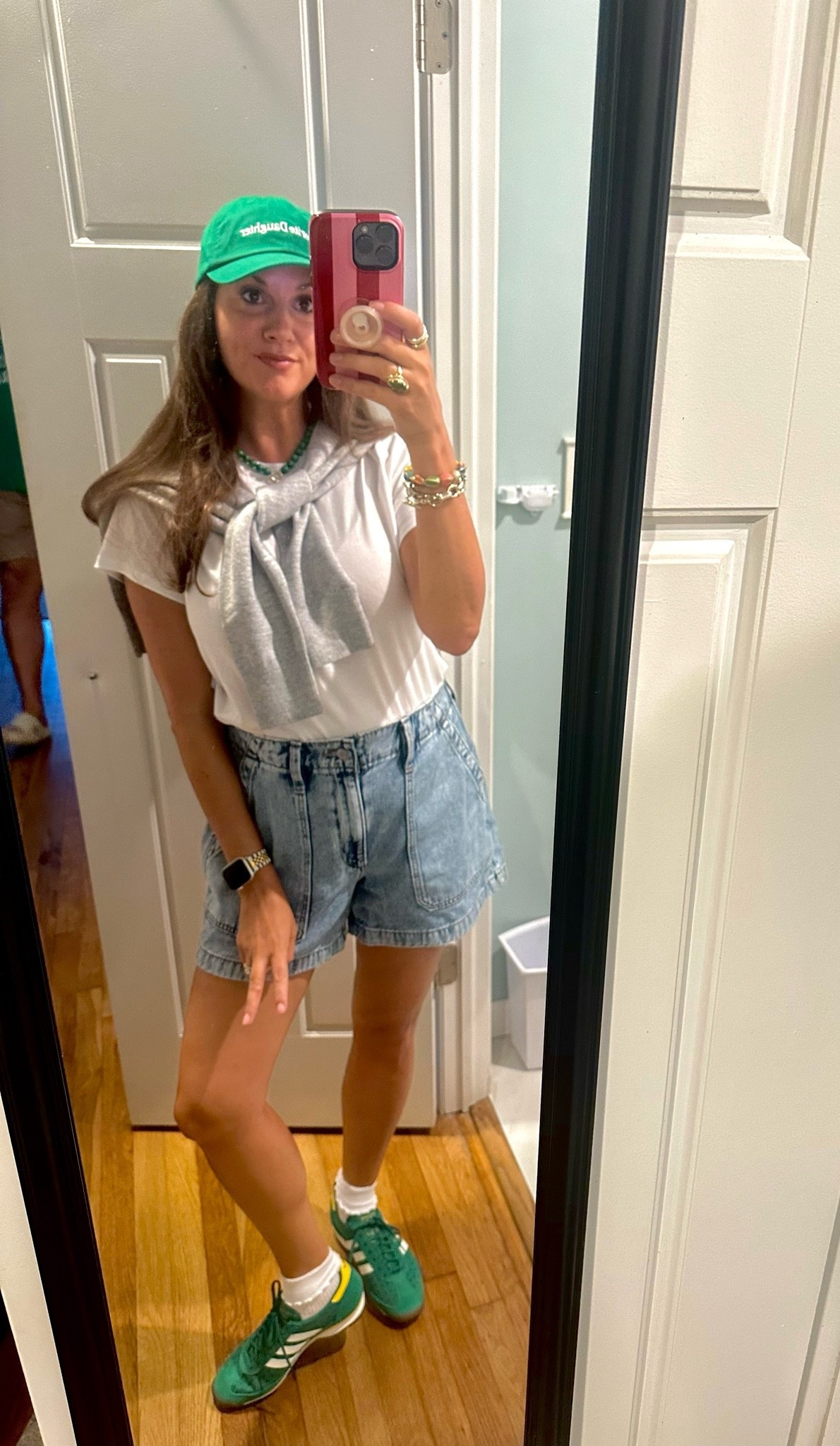 Wearing pops of green to represent my husband’s NY Jets who had a rare win this weekend! 💚 #abercrombie #gap #favoritedaughter #adidas

#LTKootd #LTKActive #LTKOver40