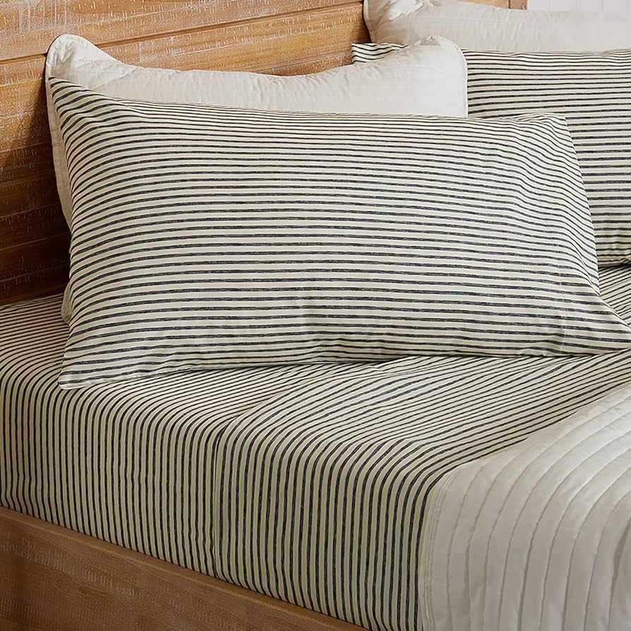 4-Piece Full Size Stripe Microfiber Sheet Set | Ultra-Soft, Brushed Bedding Sheets & Pillowcases ... | Amazon (US)