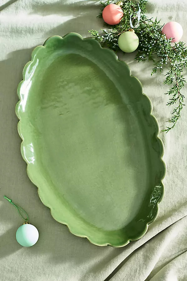 Scalloped Rim Stoneware Oval Serving Platter | Terrain