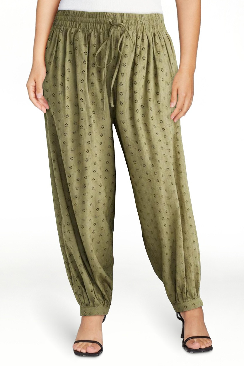 Scoop Women\u2019s and Women's Plus Eyelet Harem Cotton Pants, Sizes XS-4X | Walmart (US)
