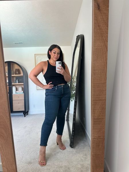 Good American summer outfit idea! Wearing a size large on top and size 14 bottoms 🤍 
-
-
-
Midsize denim, curvy style, inclusive sizing jeans, jeans and cute top, black tank 

#LTKStyleTip #LTKSeasonal #LTKMidsize