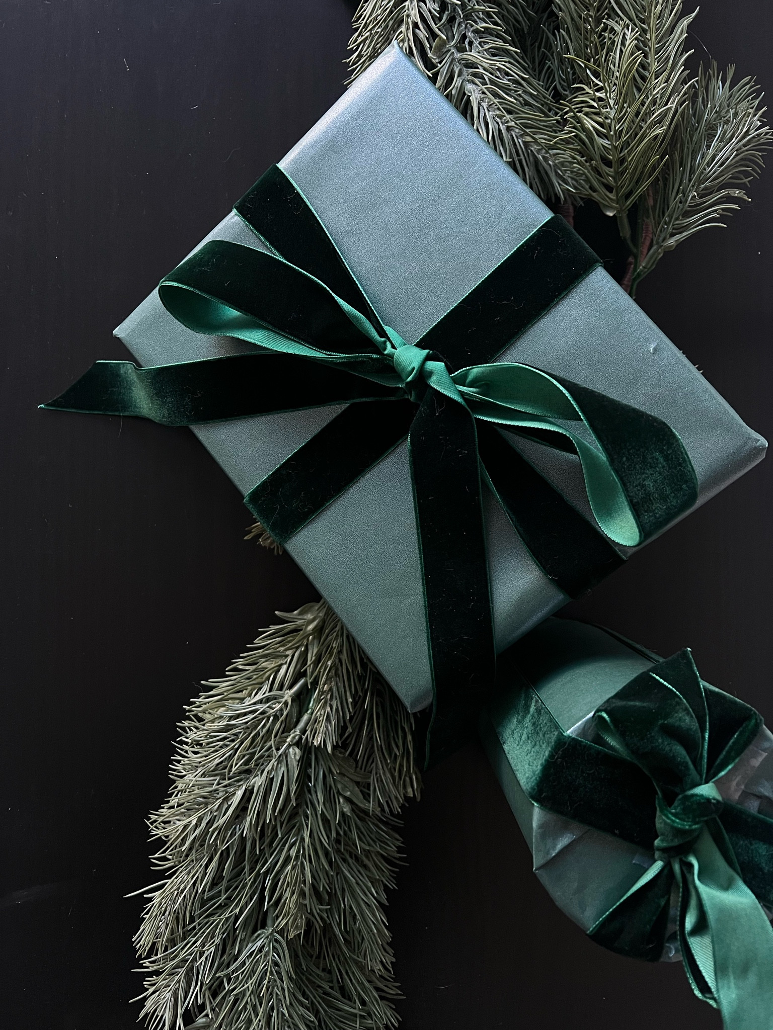 Christmas gift wrapping #LTKchristmas #LTKgiftwrapping #LTKbows #LTKpresents 