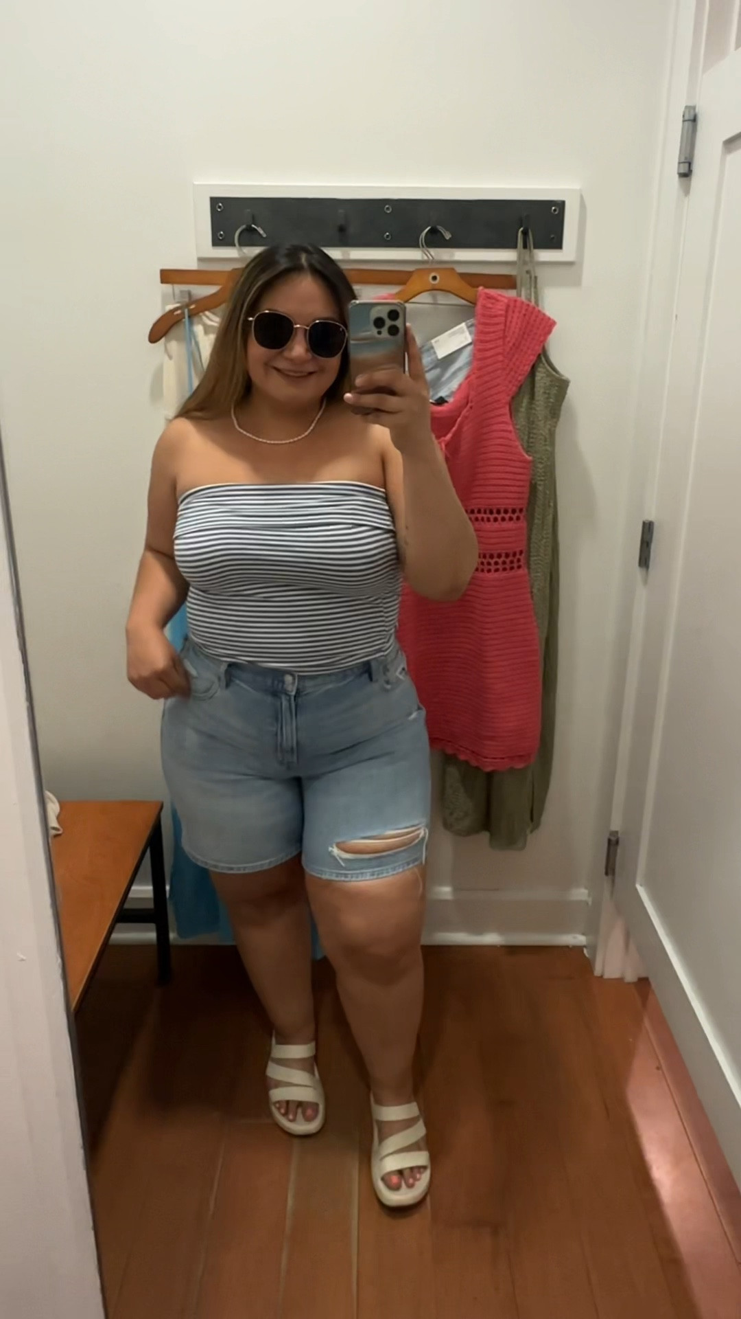 Top sz XL
Shorts sz 16