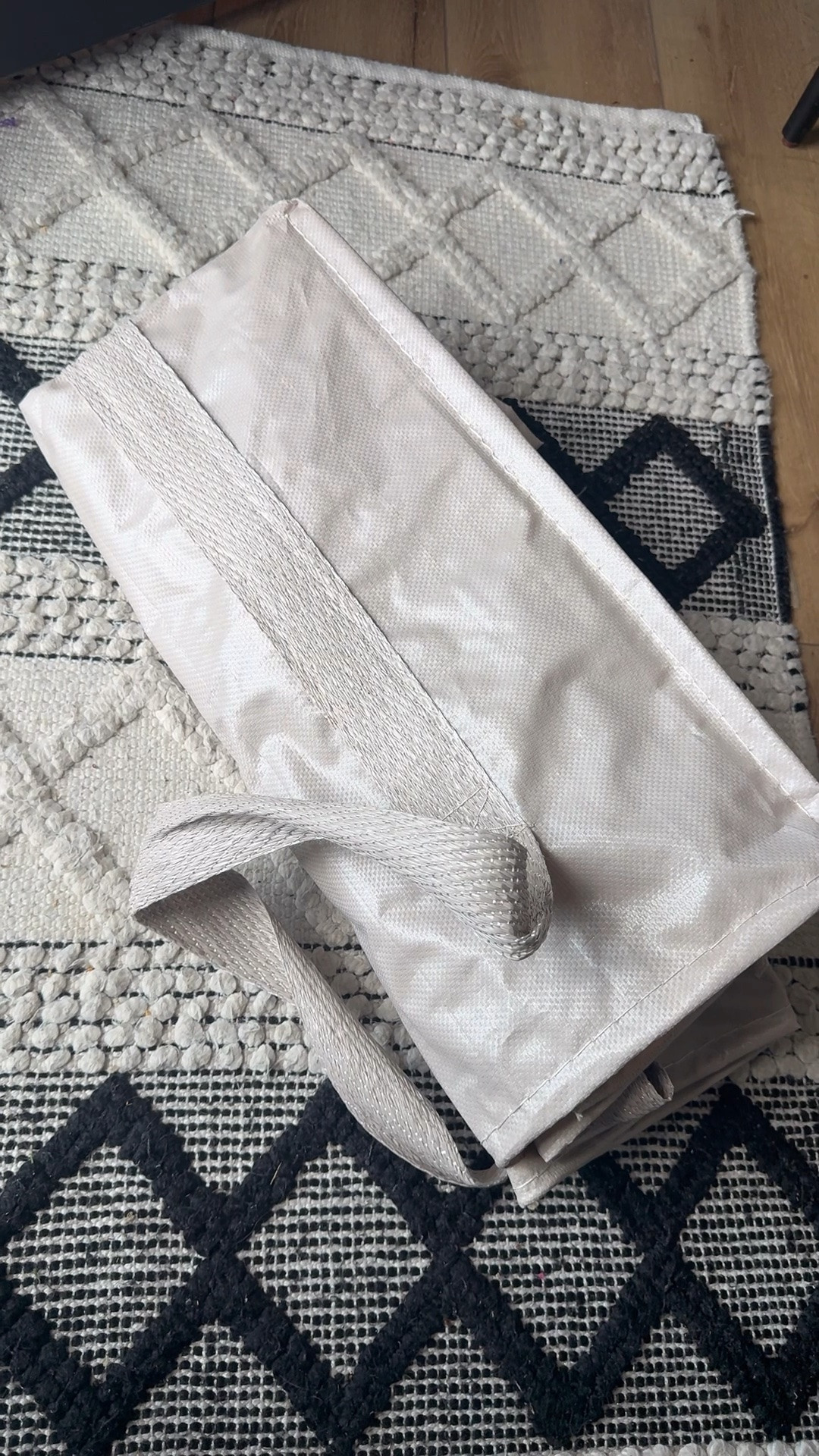 Didn't expect to use these for decluttering, but they've made cleaning out our house so much easier. Anyone else in purge mode this summer? 👀
* exact ones are sold out but linked a similar set
#HomeOrganization #DeclutteringTips #MarthaStewart #CleaningMotivation #TikTokMadeMeBuylt