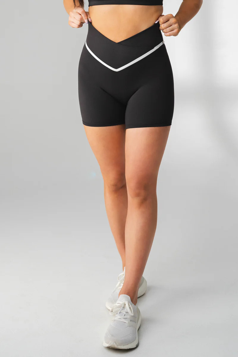 Daydream V Volley Short - Midnight Contrast | Vitality