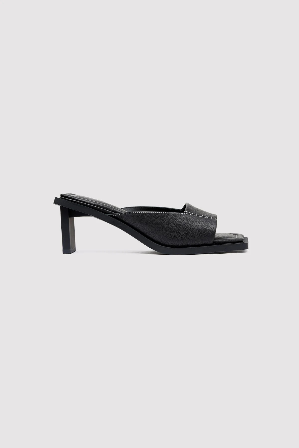 Contrast Stitch Heel - Black | St. Agni