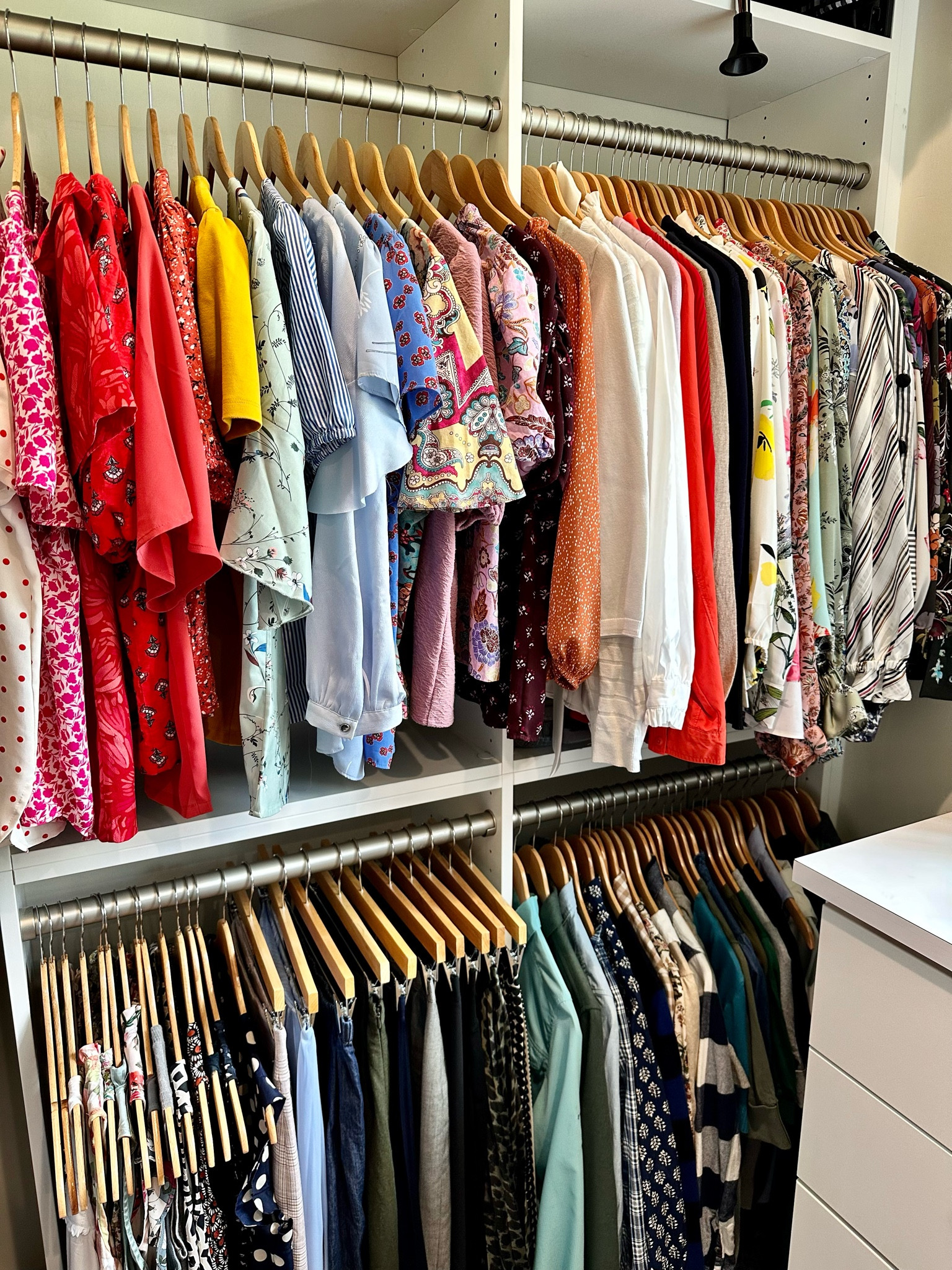 Consistent hangers and color coding are the fastest ways to make your closet more organized! 

#organize #home #closet

#LTKhome