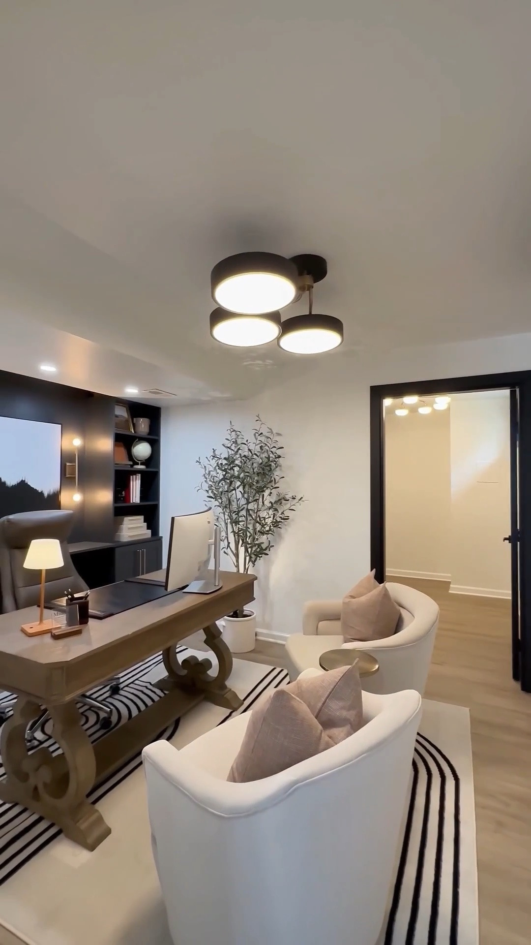 Moody and masculine home office

#LTKHome #LTKSaleAlert