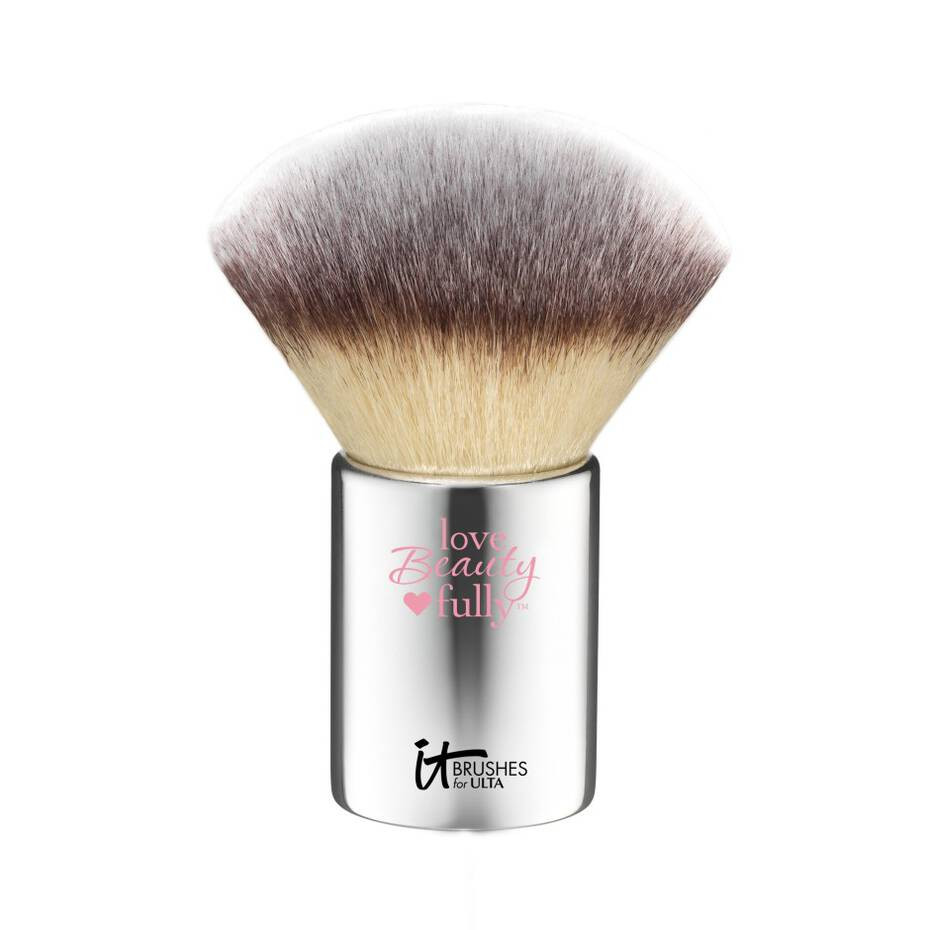 Love Beauty Fully Essential Kabuki Brush #207 - IT Cosmetics | IT Cosmetics (US)