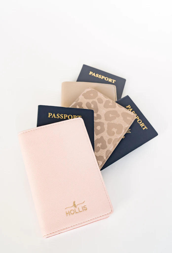 Passport Holder | Hollis