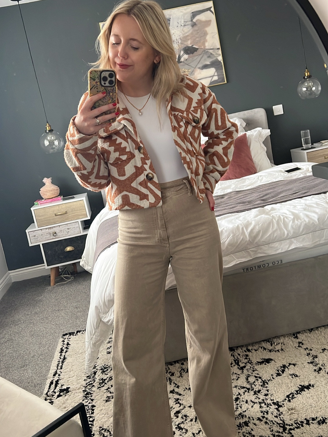 Wide leg jeans petite styling 

#LTKFind #LTKstyletip #LTKSeasonal