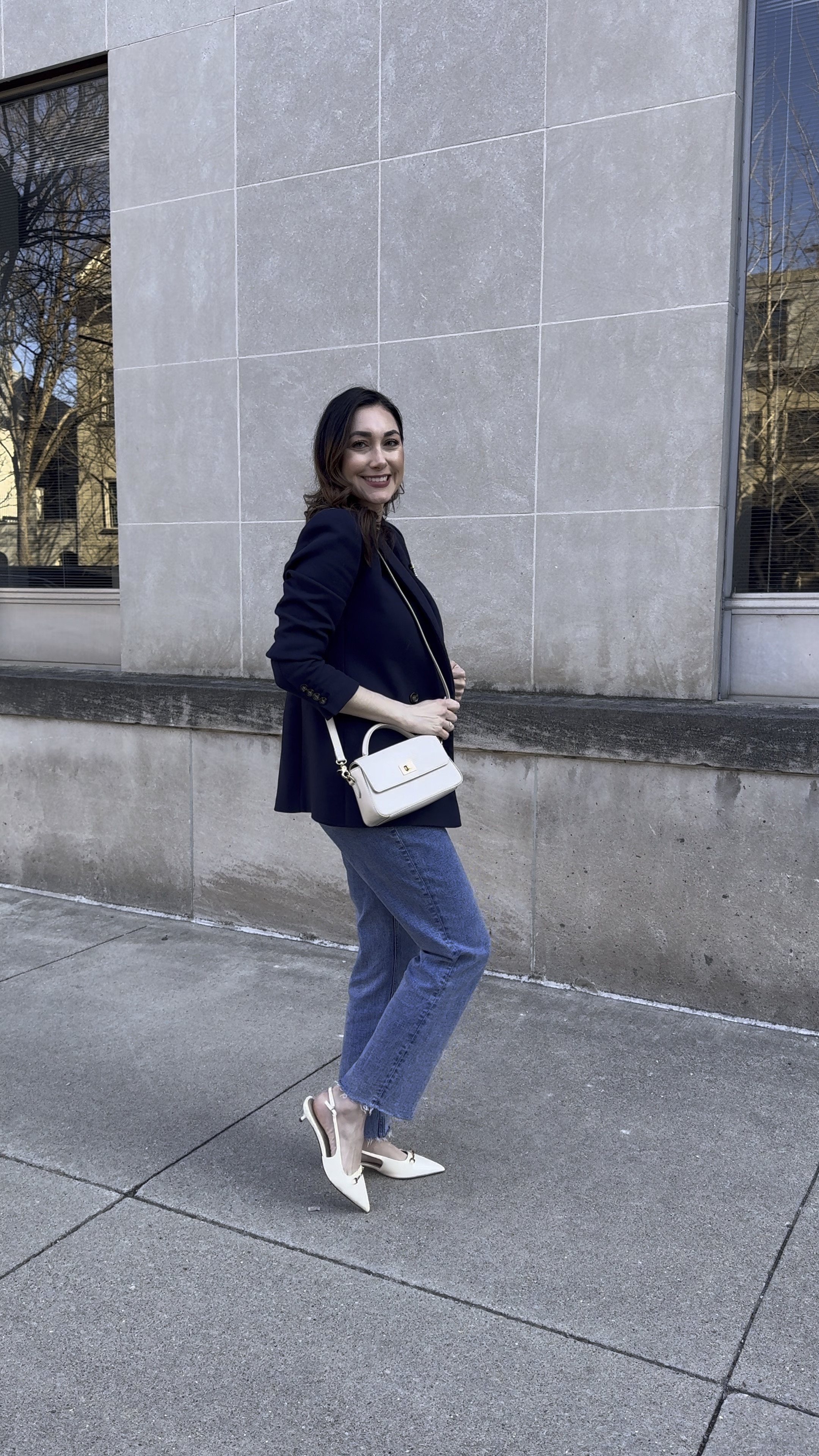 Date night outfit 💙

Navy blazer 
White lace trim top 
Light wash high waisted jeans size 28 curve love long length 
Ivory pointed toe sling backs size 7, TTS

Smart casual 
Spring outfit 
Brunch outfit 
Happy hour outfit 
Weekend outfit 



#LTKStyleTip #LTKSpringSale #LTKItBag