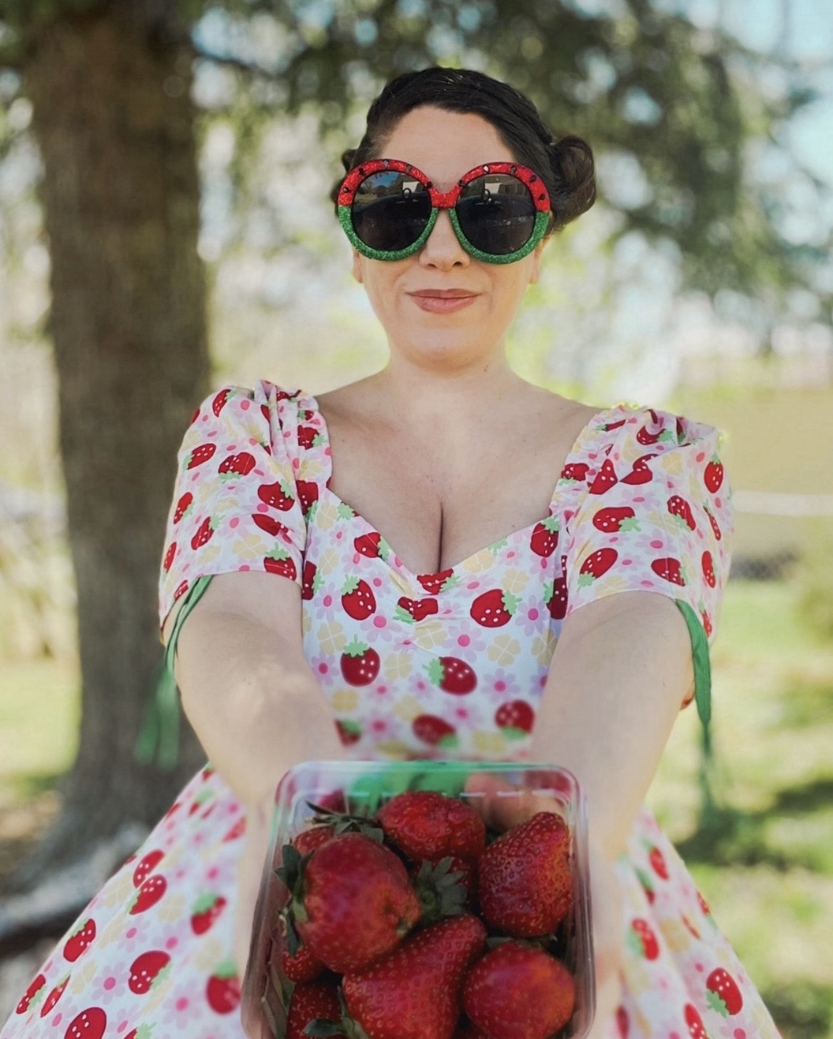 Is it strawberry season yet?!

#LTKMidsize #LTKSeasonal