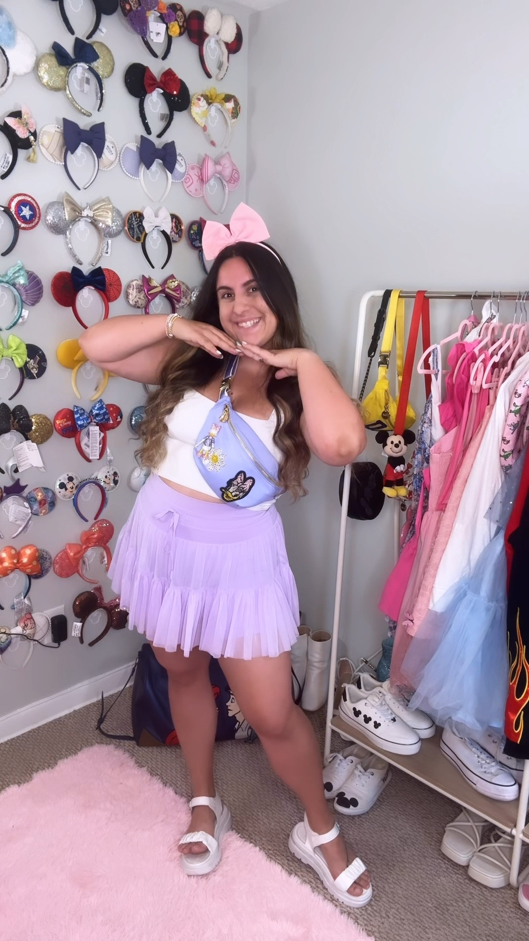 Daisy Duck DisneyboundDaisy

#LTKStyleTip #LTKTravel #LTKFindsUnder100