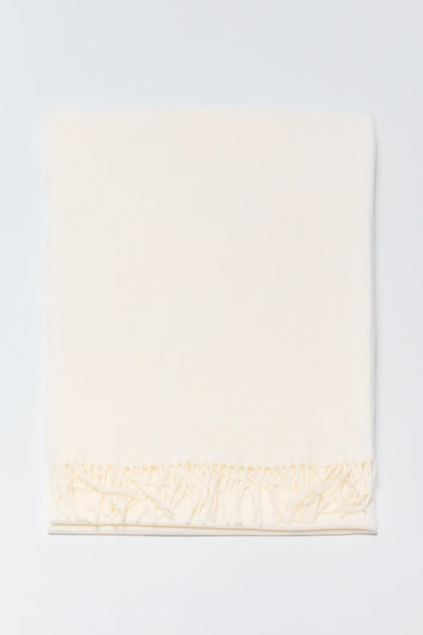 Kathy Ivory Fringe Scarf | Avara