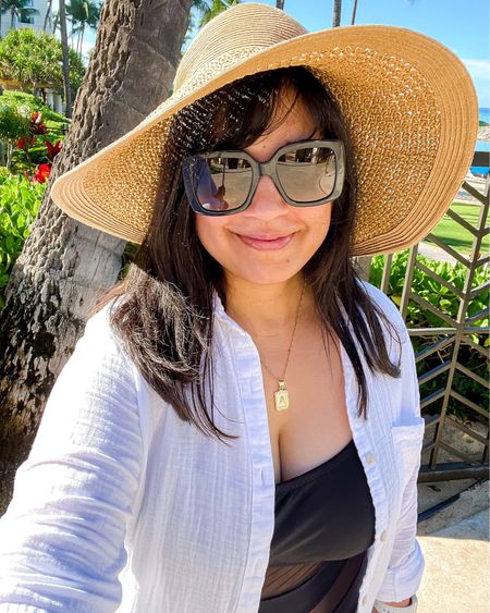 My favorite beach hat is 43% off today! Lots of other great items on sale too! Target style one piece black swimsuit size large. Jack Rogers jelly sandals, J. Crew straw hat and straw tote. Gucci sunglasses.

#liketkit @shop.ltk https://liketk.it/42nas

Target swimsuit, beach hat, straw hat, vacation outfit ideas, beachwear, travel outfit ideas, pool attire, island outfit, vacation outfits 

#LTKU #LTKtravel #LTKsalealert