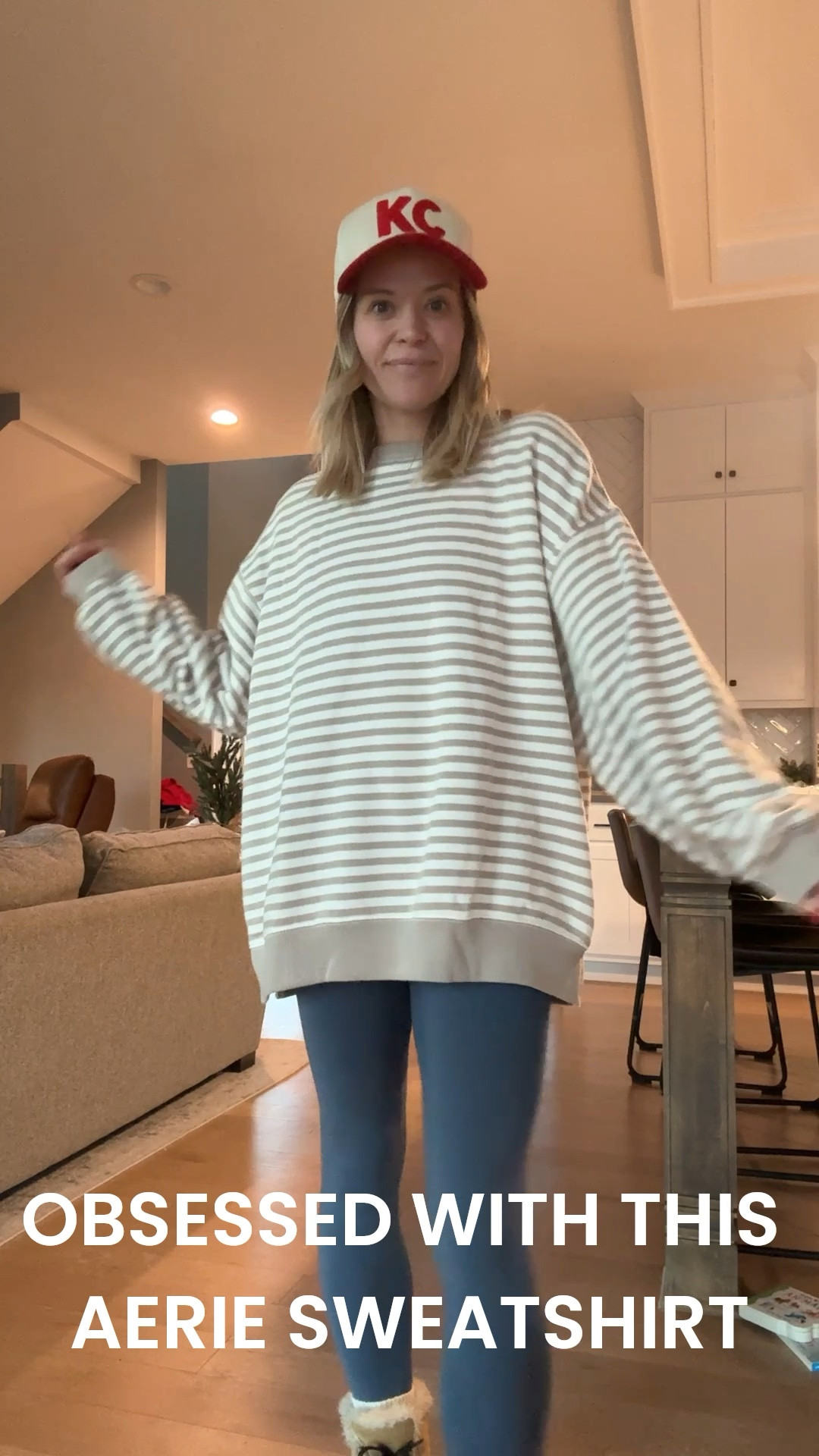 This American Eagle / Aerie sweatshirt is SO GOOD. So cozy, in my true size small- obviously has an oversized fit. Loveeeee so much and cute under a vest or on its own! 



#LTKootd #LTKGiftGuide #LTKHoliday