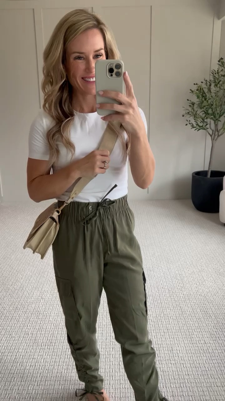 White tee
Walmart fashion 

#LTKfindsunder50 #LTKstyletip #LTKSeasonal