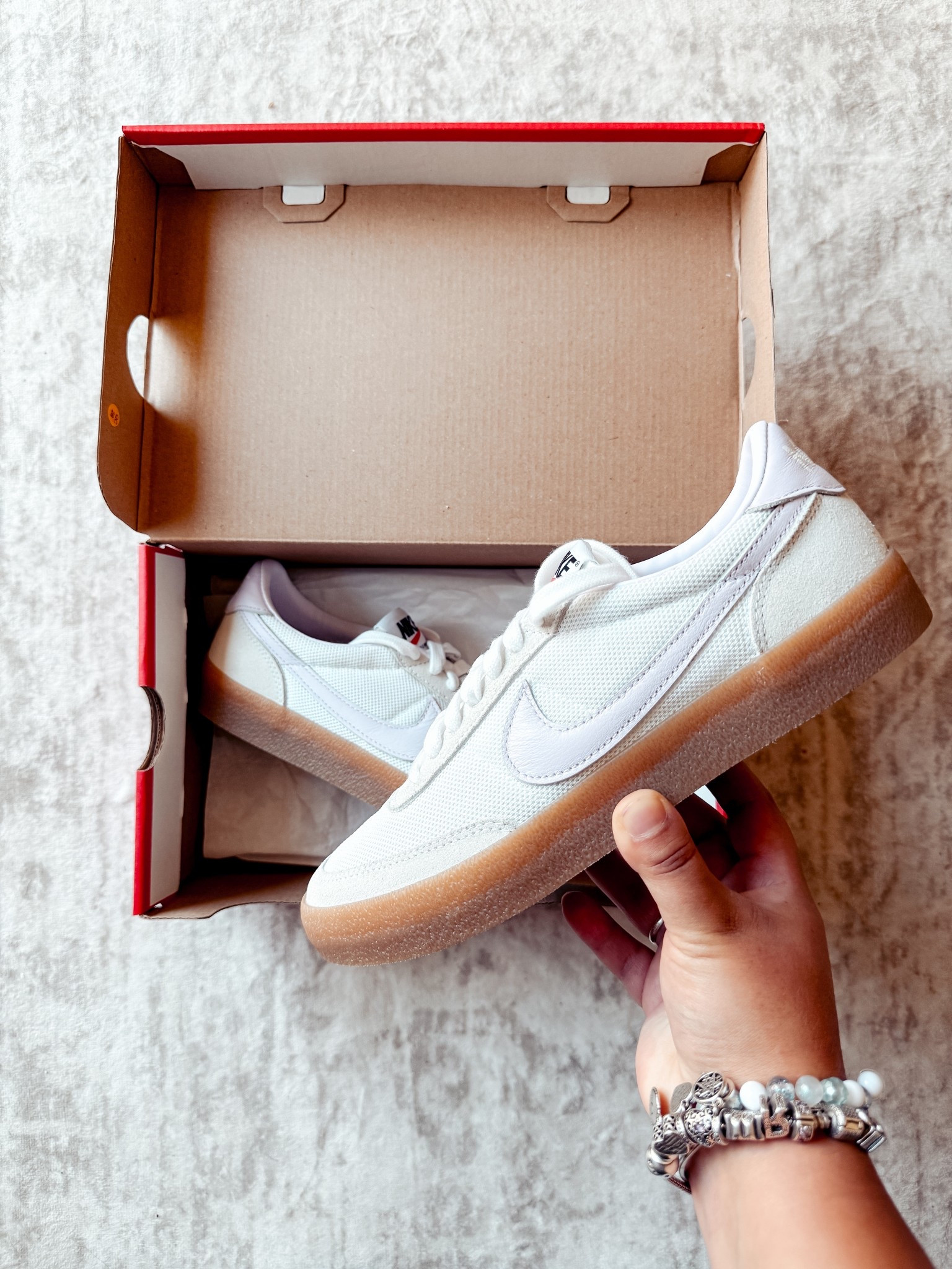 { nsale sneakers ❥

• Nike Killshot 2 TXT Sneaker in White / Grape / Brown - 8.5 

Nordstrom Anniversary Sale . Casual Sneakers . Neutral Nike Sneakers } 

#LTKShoeCrush #LTKFindsUnder100 #LTKSaleAlert