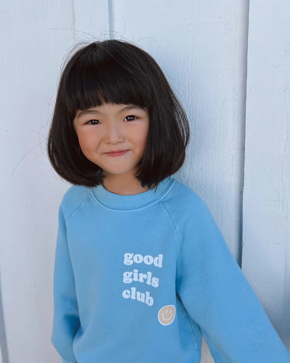 SMILEY GOOD GIRLS CLUB SWEATSHIRT | Sun Peony Coconut
