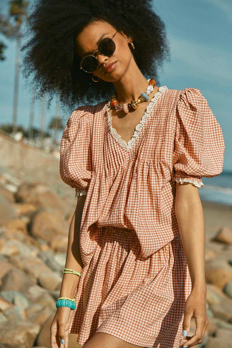 Mia Top | V Neck Blouse | Hunter Bell | Hunter Bell