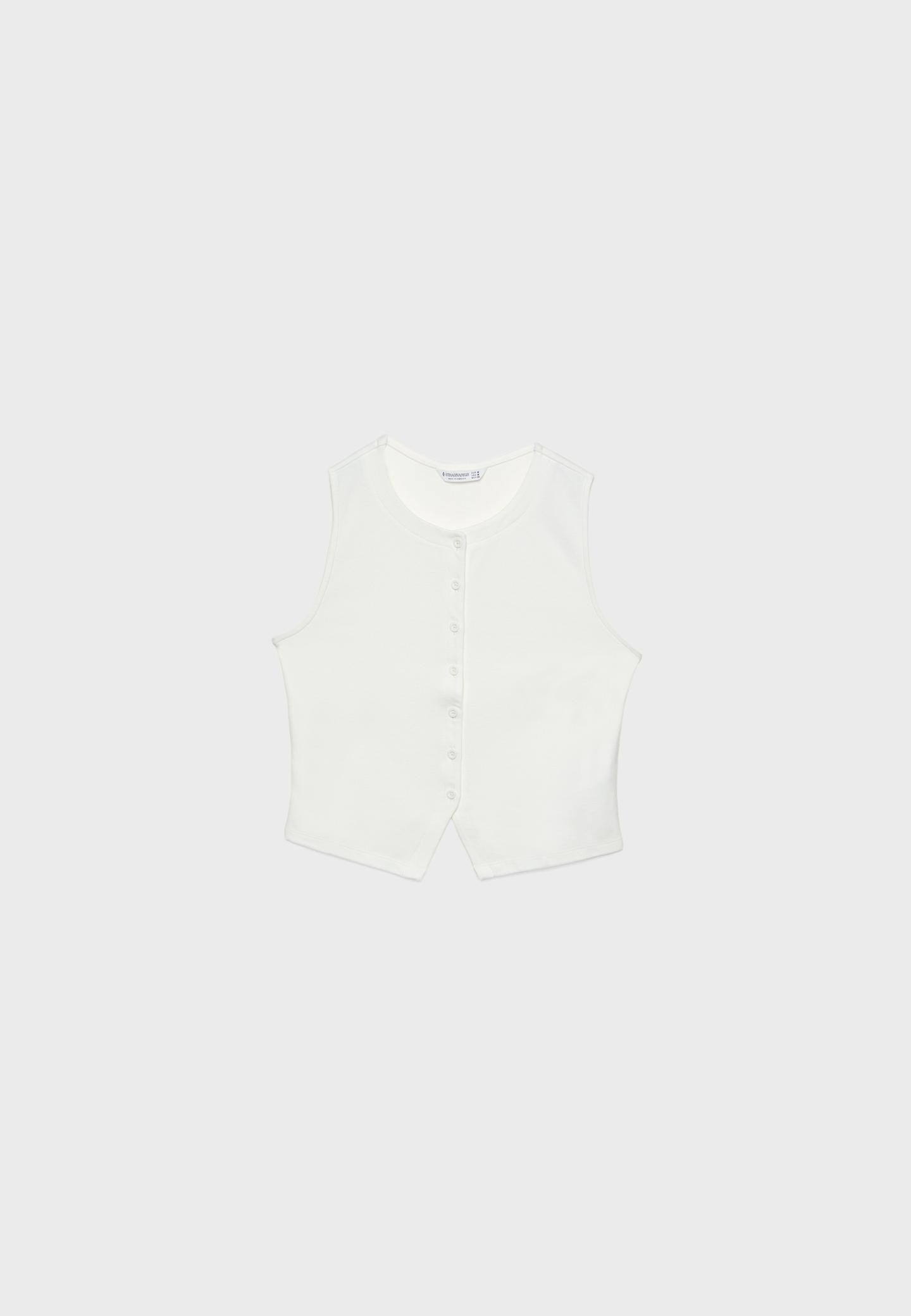 Basic button-up T-shirt | Stradivarius (UK)