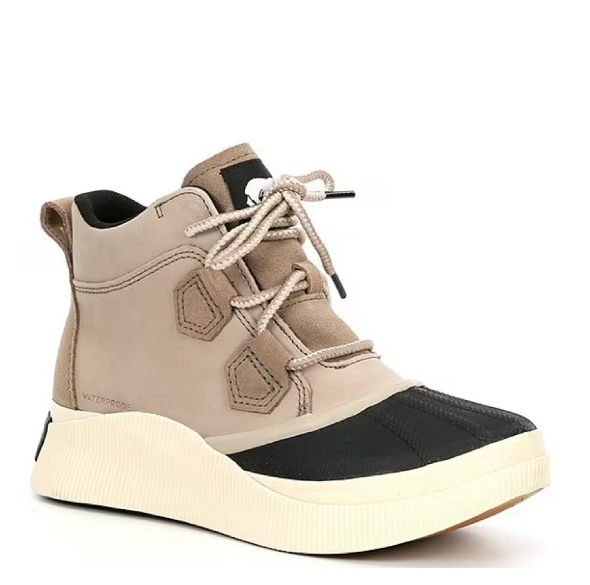 These boots eat and leave no crumbssss 😍